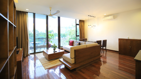 Hot price Lake view 02 bedroom apartment for rent in Westlake Hanoi