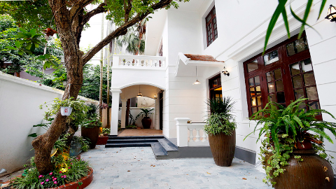 Garden & Terrace 03 bedroom house in Xuan Dieu, Tay Ho