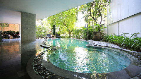 Swimming Pool 02 bedroom apartment for rent in Tay Ho