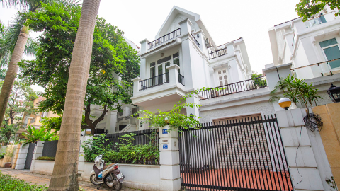 Modern 05 bedrooms house for rent in T block Ciputra Hanoi, good quality