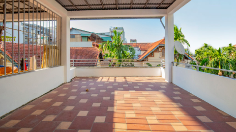 Big terrace with 05 bedroom house for rent in Tay Ho