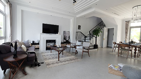 Modern and character design 03 bedroom villa for rent in Harmony, Vinhomesriverside