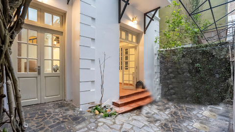 Front yard and Back yard with garden 04 bedroom house for rent in Tay Ho