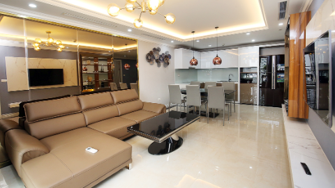 Good layout with plenty of daylight 03 bedroom apartment for rent at Dleroi Solei