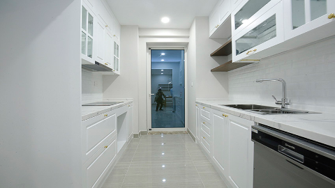 Golf view high floor 03 bedrooms apartment for rent in Ciputra Hanoi
