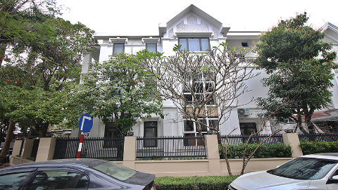 Corner 05 Bedrooms house for rent in T block Ciputra Hanoi
