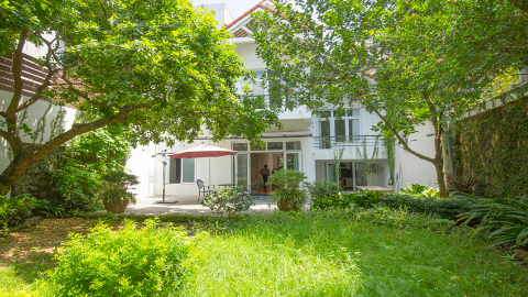 Big garden and outdoor space 05 bedroom house for rent in Tay Ho, West lake