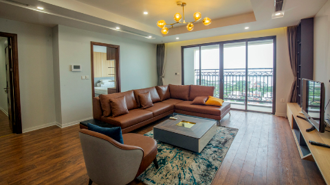 Plenty of daylight with fully furnished 03 bedroom apartment for rent at Dleroi solei