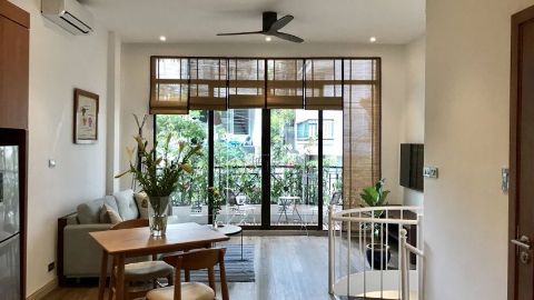 Unique charming 1 bedroom apartment in Truc Bach for rent