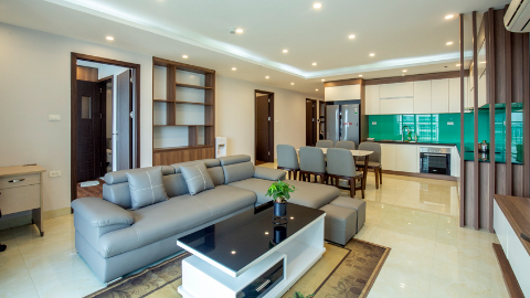 Modern furniture and balcony 03 bedroom apartment for rent at Dleroi Solei