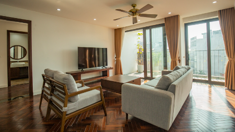 Big size with decent balcony 04 bedroom apartment for rent in Tay Ho, West lake