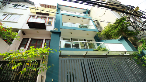Pool 04 bedroom house in Dang Thai Mai, Tay Ho for rent