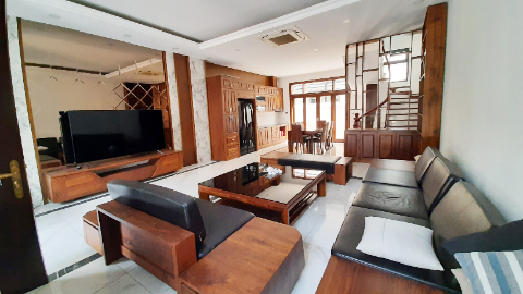 Brandnew with out door 04 bedroom house for rent in Harmony, Vinhomesriverside
