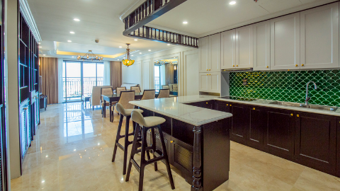 Brandnew and good layout 03 bedroom apartment for rent at Dleroi Solei, river view