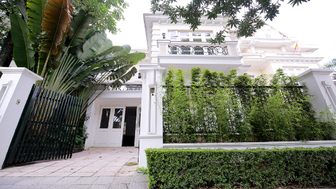 Peaceful with good location0 5 bedroom house for rent in C Block Ciputra for rent
