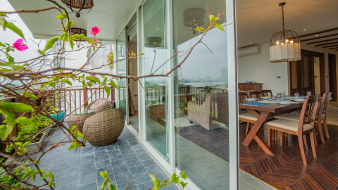 Big terrace with over lakeview 03 bedroom apartment for rent in Tay Ho, West lake