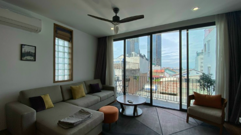 Charming style with balcony 02 bedroom apartment for rent in Tay Ho,West lake