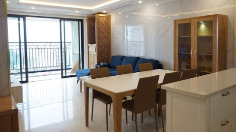 New good-quality 2 bedroom apartment in Xuan Dieu for rent