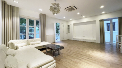 Modern design with ourdoor space 03 bedroom house for rent in Vinhomesriverside