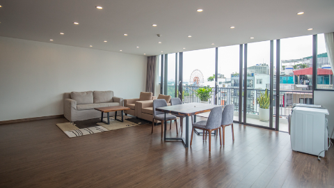 Brand new large 2 bedroom apartment in Trinh Cong Son, Tay Ho for rent