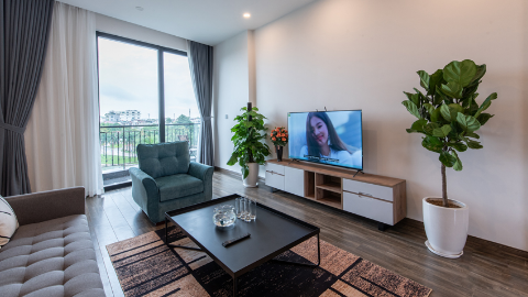 Lakeview and balcony 03 bedroom apartment for rent in Tu HoaTay Ho West lake