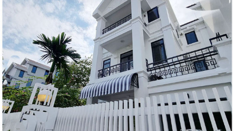 Modern concept and outstanding layout 04 bedroom villa for rent at T block Ciputra