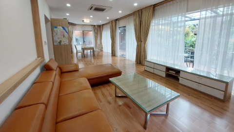 Garden with outdoor space 03 bedroom house for rent in Tay Ho West lake