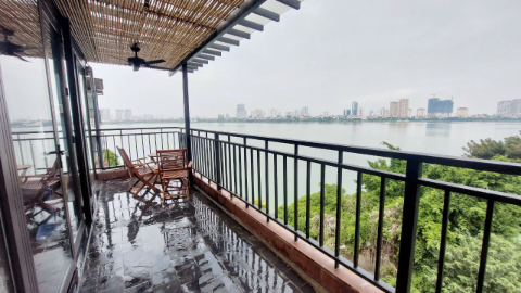 Duplex style with big balcony 04 bedroom apartment for rent in Tay Ho West lake