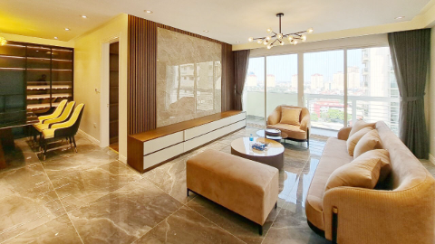 Modern style with charming design 04 bedroom apartment for rent in E tower ciputra
