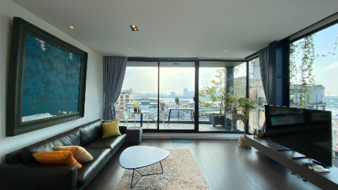 Big balcony with lakeview 01 bedroom apartment for rent in tay ho west lake