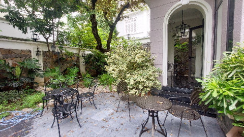 Luxury style with nice garden 04 bedroom house for rent at D block Ciputra