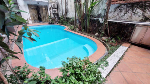 Swimming pool with big balcony 04 bedroom apartment for rent in Tay Ho West lake
