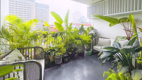 Duplex style with big balcony 03 bedroom apartment for rent in Tay Ho West lake