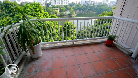 Lake view huge 03 bedroom apartment for rent in Truc Bach, balcony