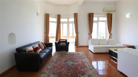 1 phong khach 4 62058