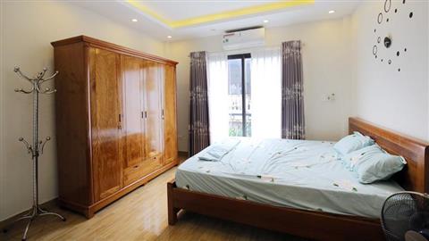 house with 03 bedroom for rent in Au Co24
