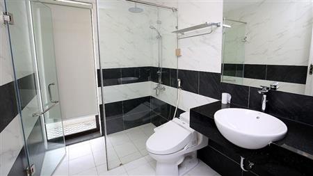 13 tam ngoai f2 07454