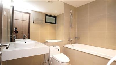 Bahtroom ensuite bedroom