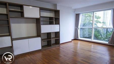 Bedroom - 04