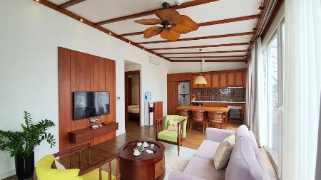 Gorgeous 03 bedrooms apartment for rent in Ba Dinh, near Lotte Center Hanoi