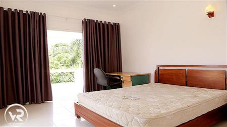 Bedroom 02 with 02 balcony 