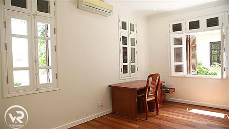 Bedroom - 03