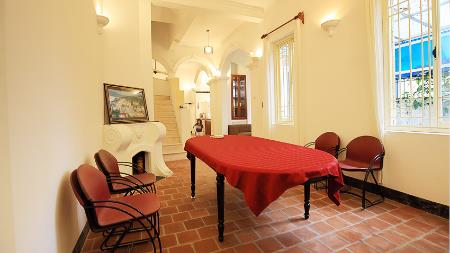Stylish 02 bedroom house in Tu Hoa, Tay Ho for rent
