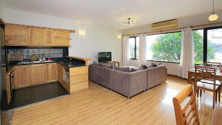 Spacious 02 bedroom apartment in Tu Hoa for rent, green view
