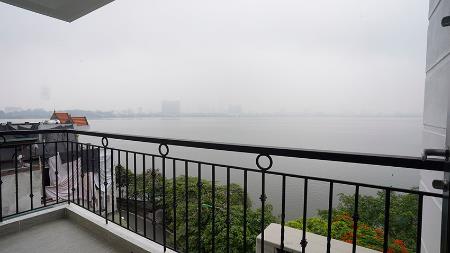 Lake view 2 bedroom apartment Lang Yen Phu for rent
