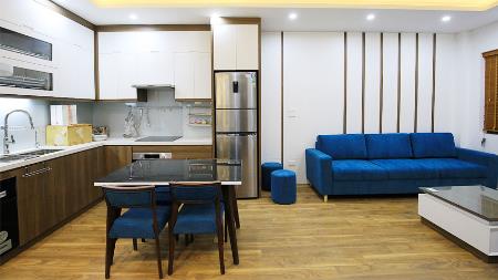 Modern 02 BRS apartment rent in Somerset West Point Hanoi, car access