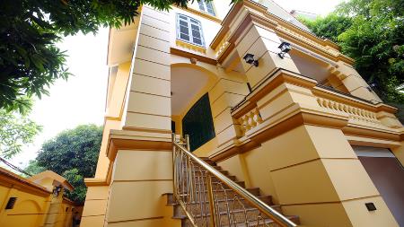 Westlake 04 bedroom hose for rent in Tay Ho, Ha noi