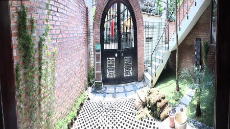 Unique  & Character 04 bedroom house for rent in Tay Ho