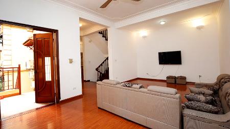Impressive 04 bedroom house in Tay Ho street for rent