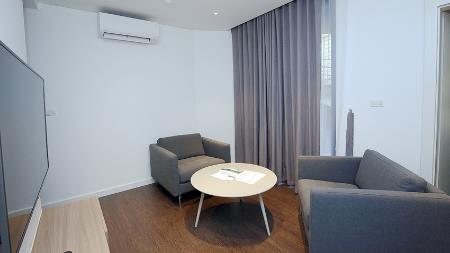 Brightness 01 bedroom apartment for rent Near Quang Ba Park, Tay Ho